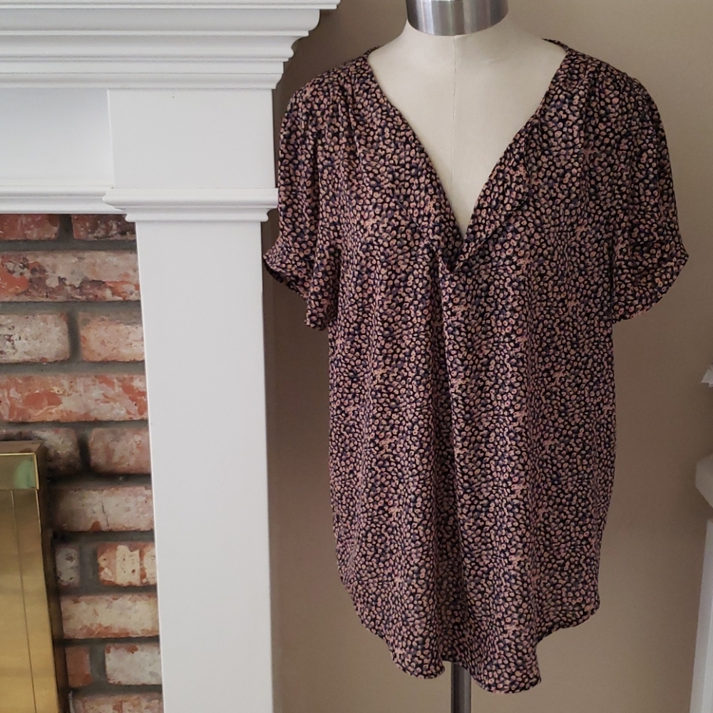 Beautiful Short Sleeved Top